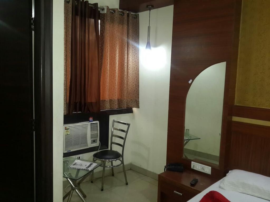Hotel Shivam International - A Well Hygiene Property All Staff Vaccinated " New Delhi Exterior foto