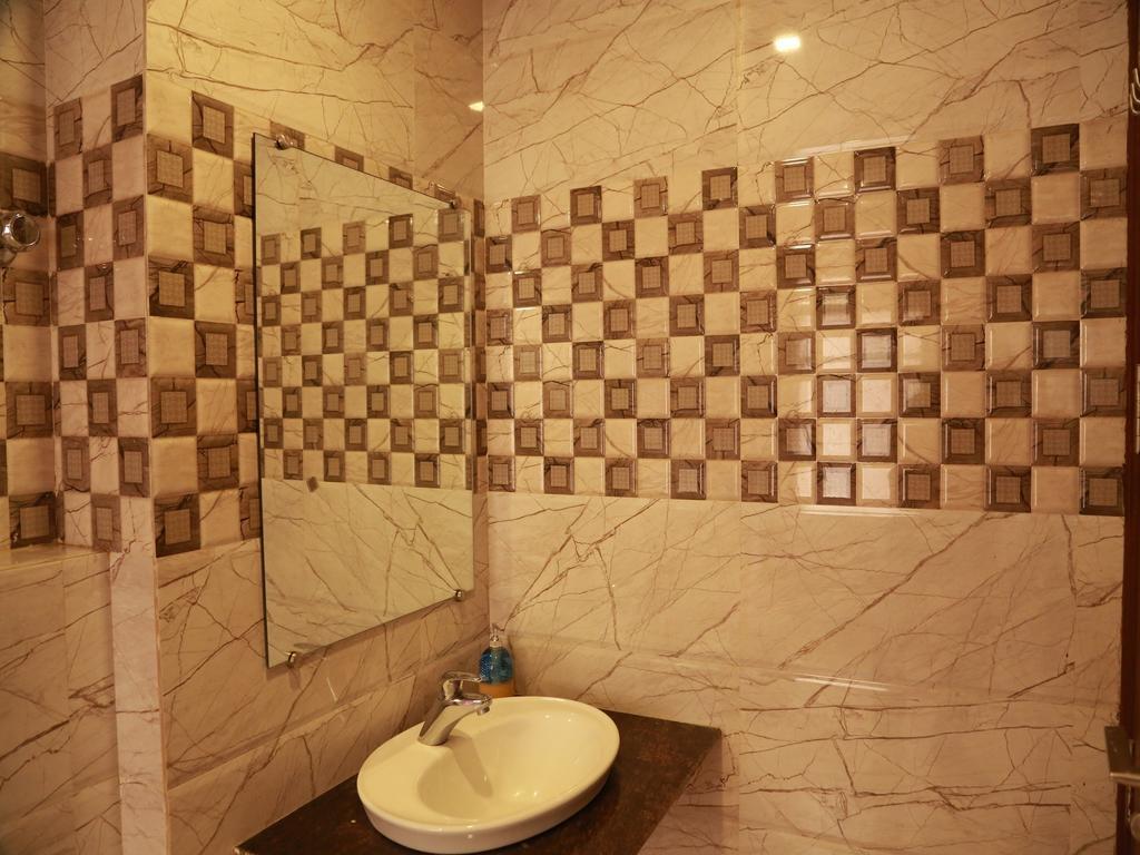 Hotel Shivam International - A Well Hygiene Property All Staff Vaccinated " New Delhi Exterior foto