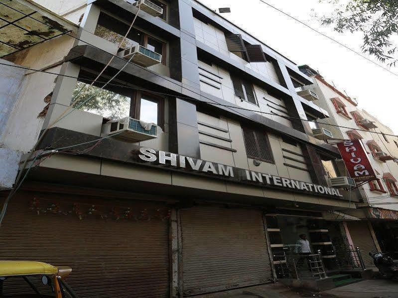Hotel Shivam International - A Well Hygiene Property All Staff Vaccinated " New Delhi Exterior foto